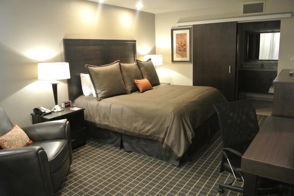 Hotel Aspen Select Rochester Pokoj fotografie